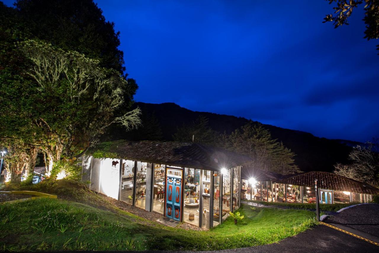 Dantica Cloud Forest Bed and breakfast